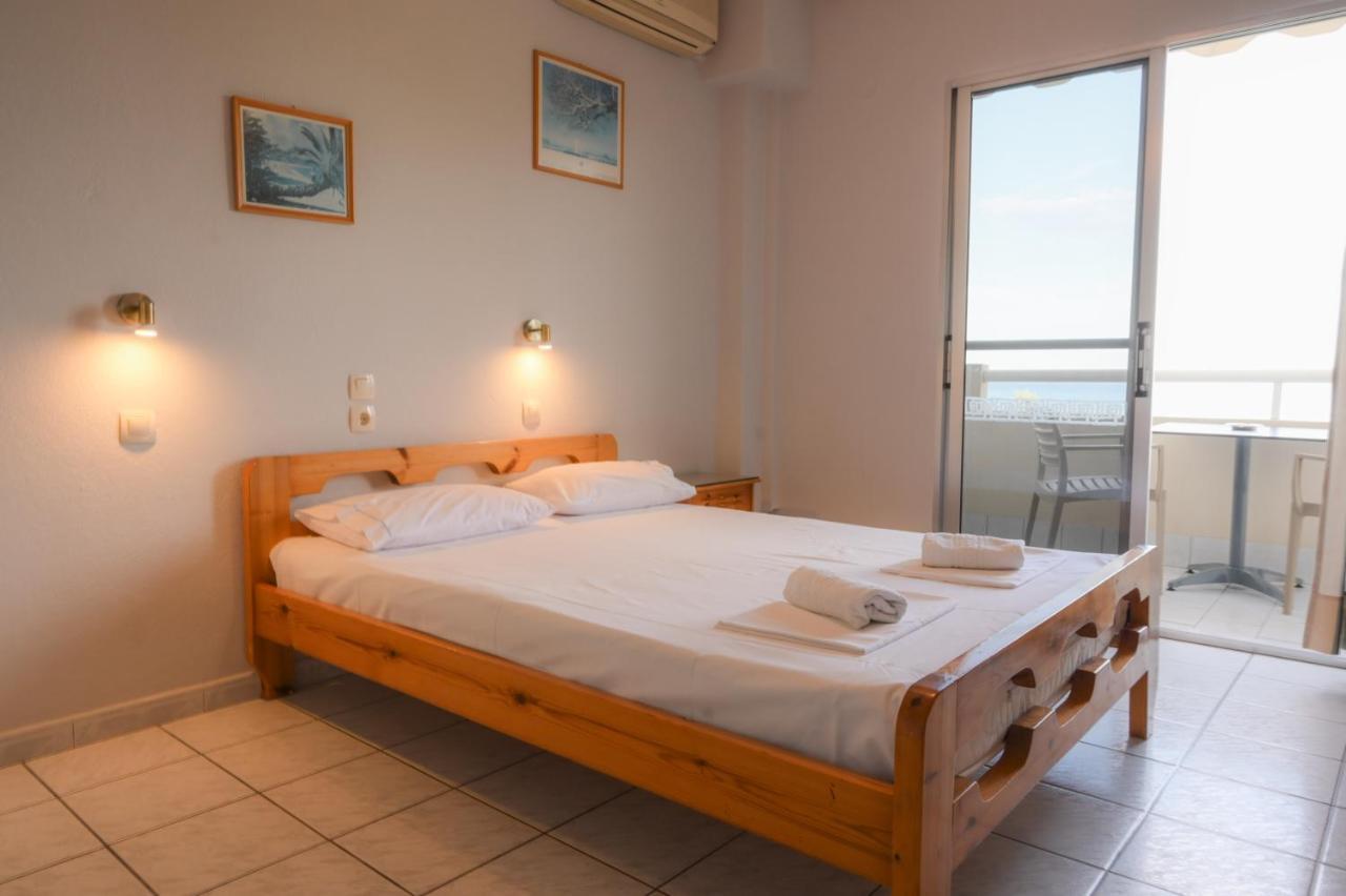 Giorgos Apartments Sea View Olympiakí Aktí Exterior foto